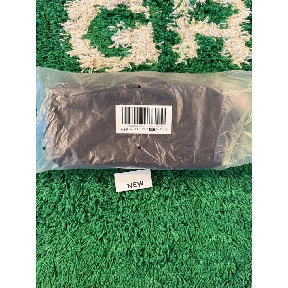 Victoria's Secret Makeup Bag Women OS Black NEW Travel Case Gold Logo 26475530